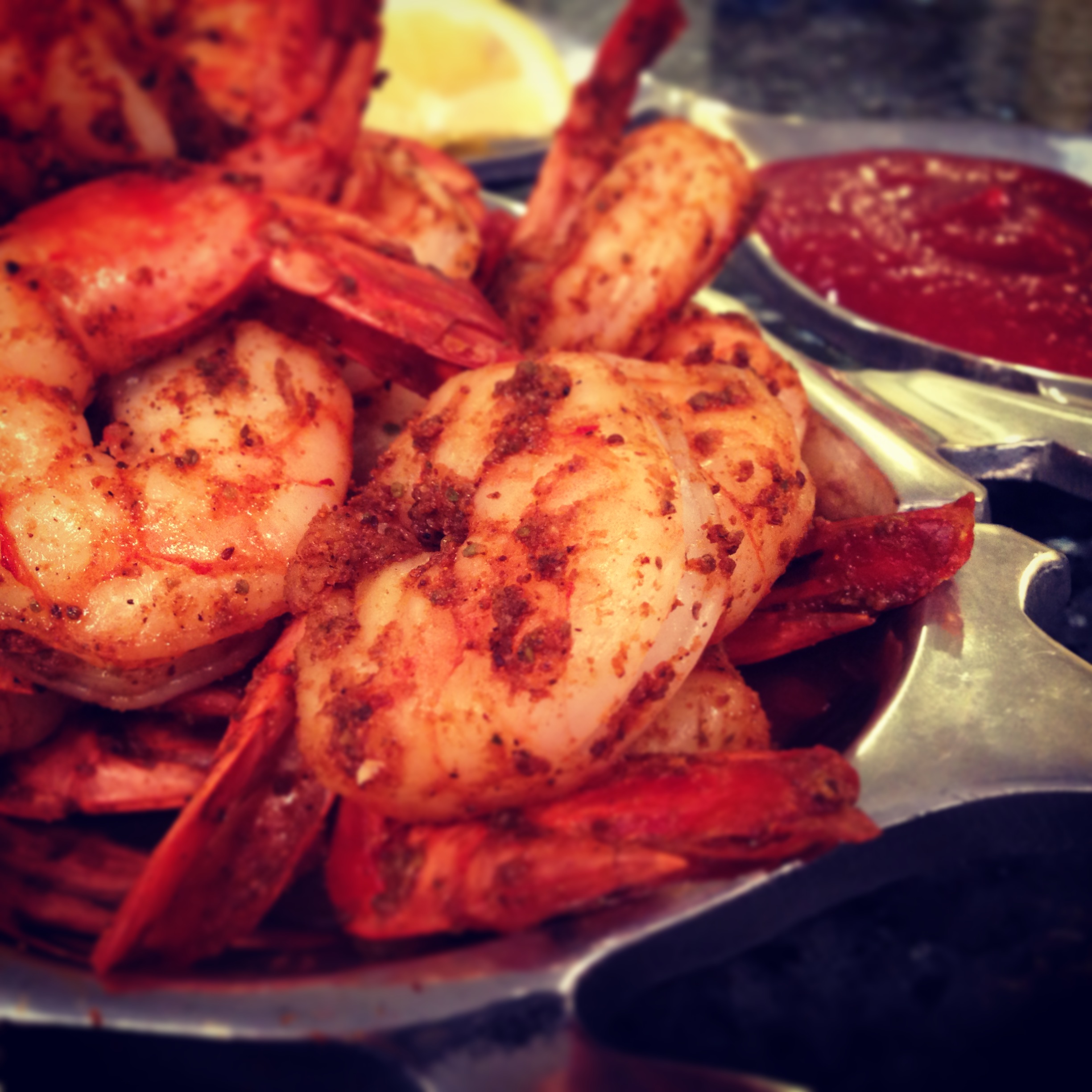 Le Garage – Fun French food coming to Hampden